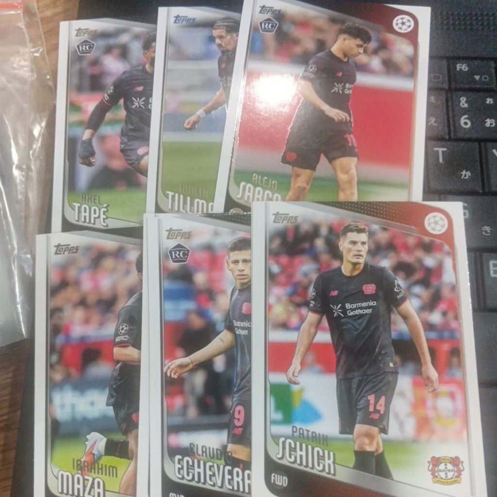 kartu bola topps ucc 2026 Bayer Leverkusen
