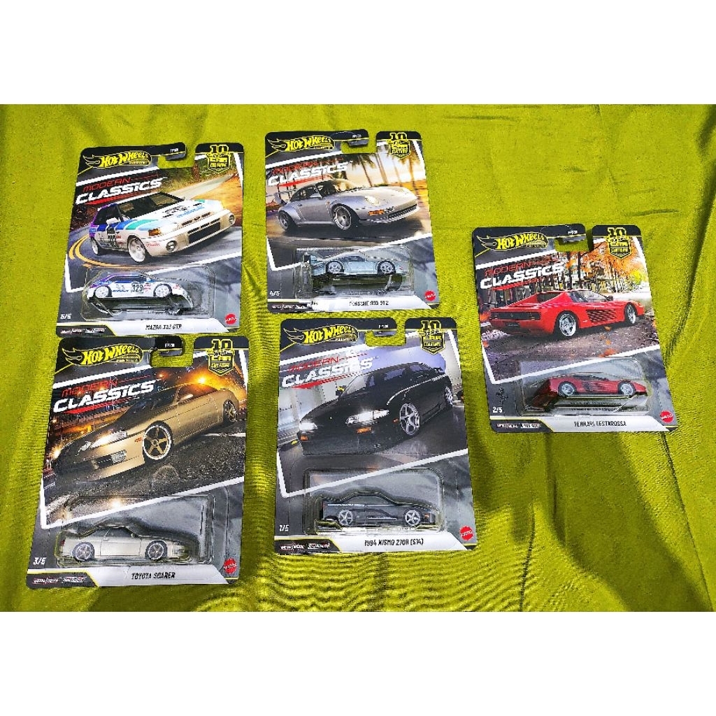 1 set Hotwheels premium modern clasics