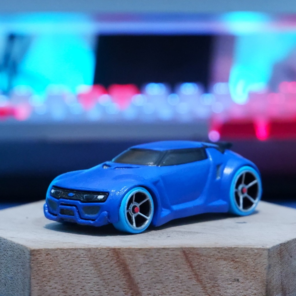 Hot Wheels High Voltage Teku (custom Acceleracers), Bekas Loose Preloved