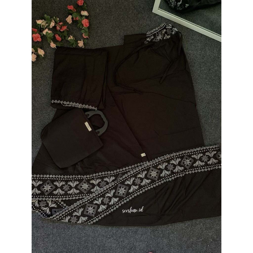 Mukena dewasa-mukena bordir-mukena daily