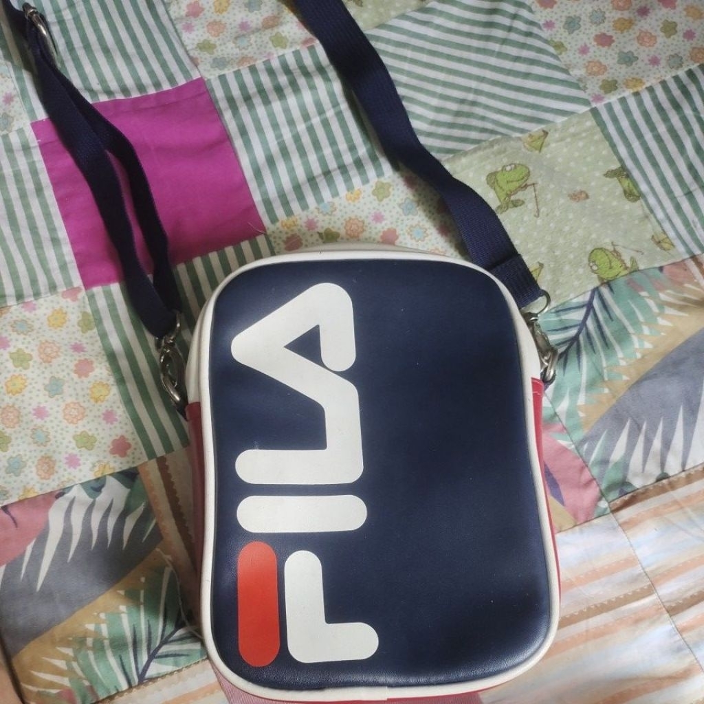 tas selempang fila original preloved