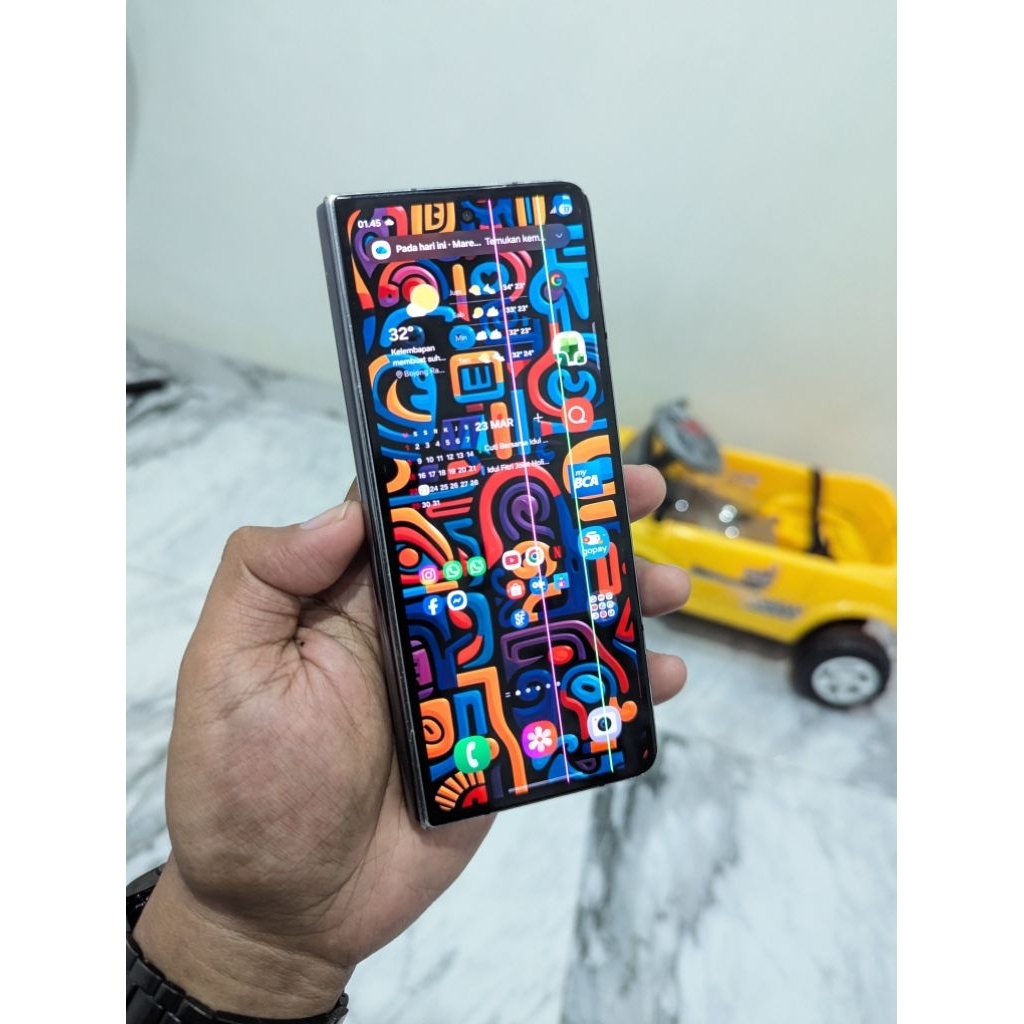 Handphone Hp Samsung Z Fold 4 5G 12/256 Second Seken Bekas Murah