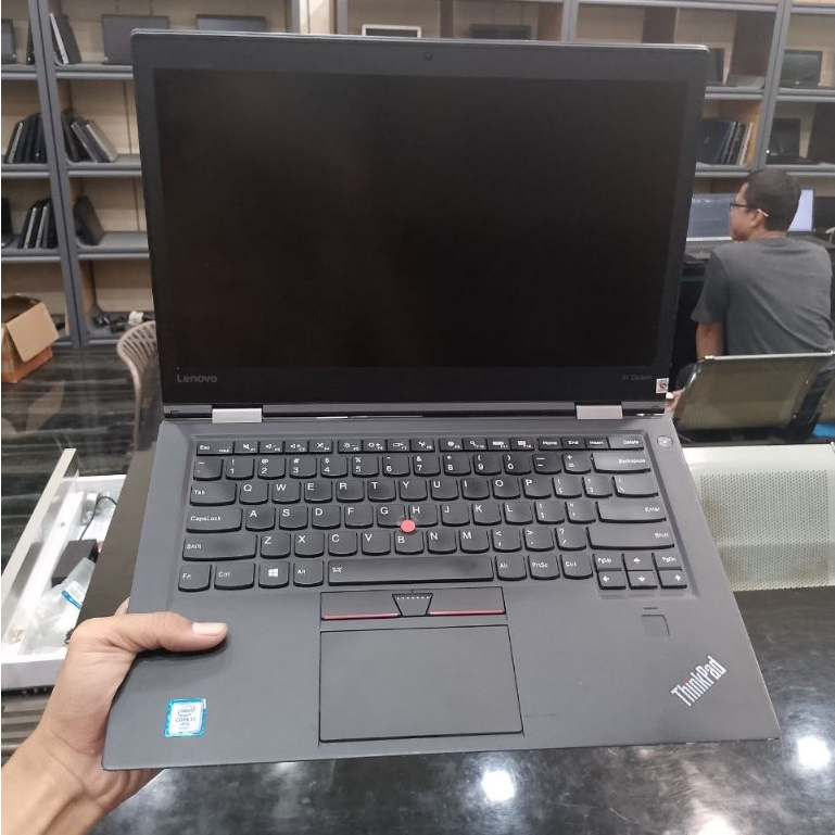 Laptop Thinkpad X1 Carbon 4 Intel Core i7-6600U Ram 8Gb Ssd 256Gb Harga MUrah Siap Pakai