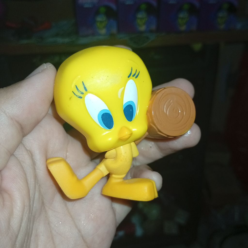 happy meal toys looney tunes tweety figure 2020