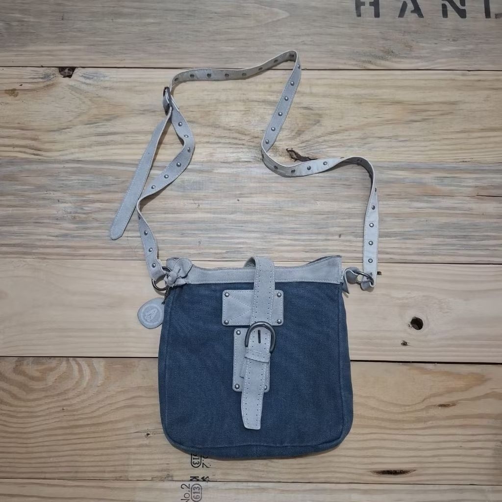 Sling Bag HushPuppies Tas Slempang HushPuppies