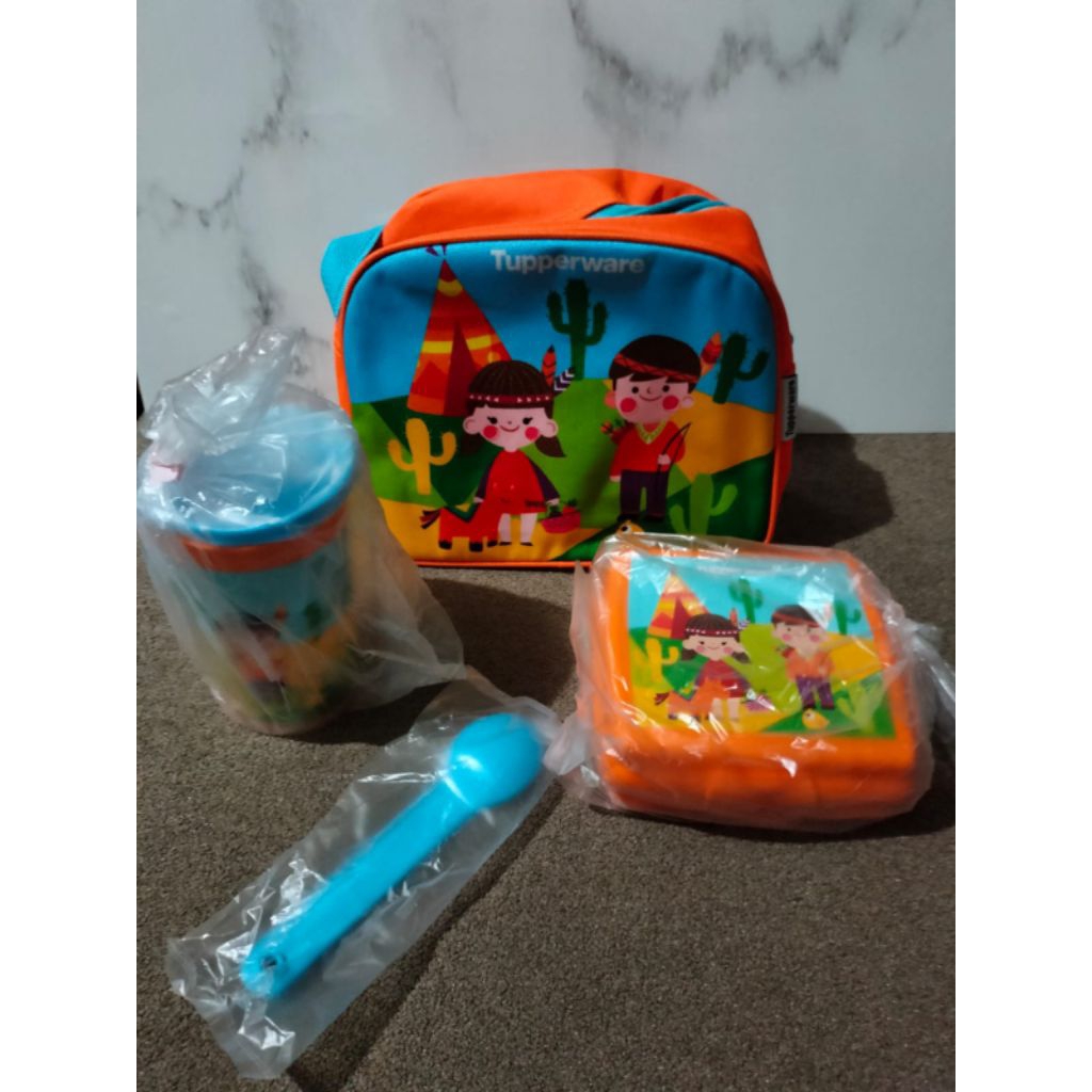 set bekal anak tupperware