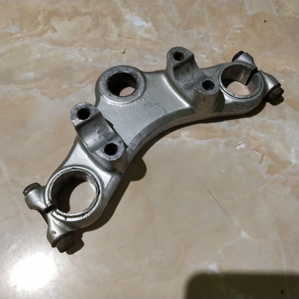 Segitiga Atas T Dudukan As Shock Bottom Depan Triple Clamp Yamaha Rx King S Special Spesial Yimm Ori