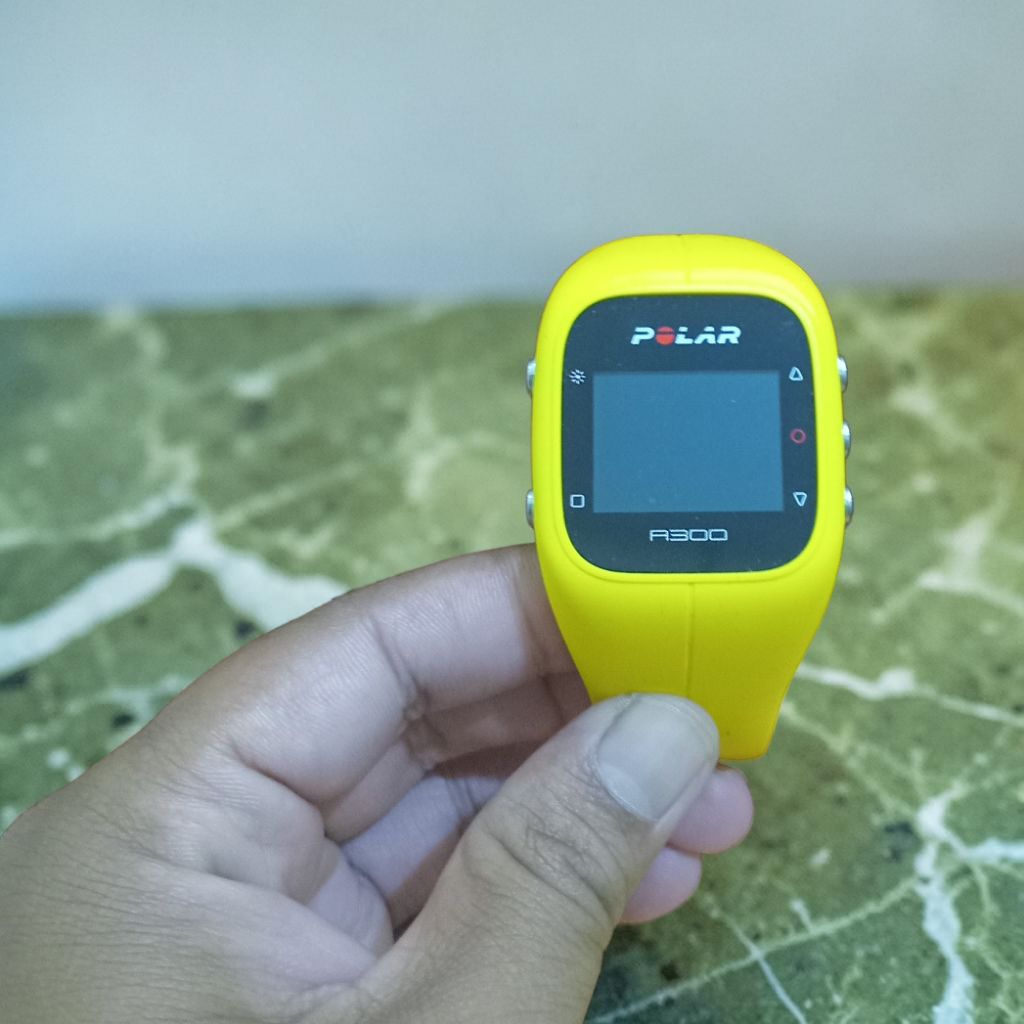 jam tangan polar a300