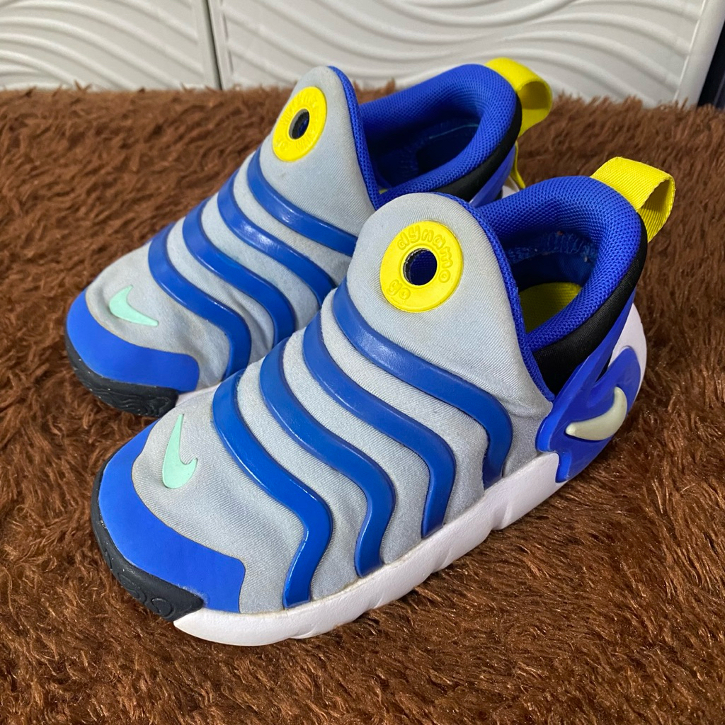(Preloved) Nike Dynamo sepatu anak kids