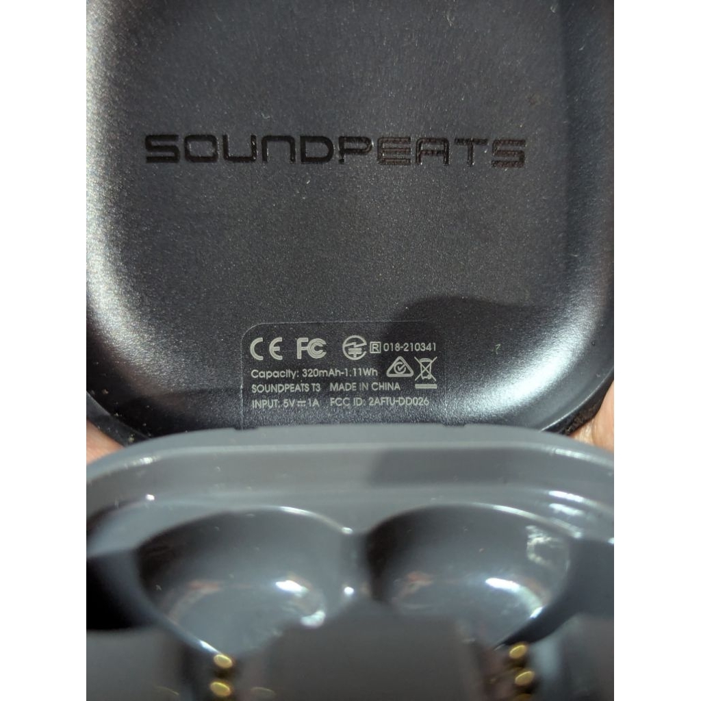 Soundpeats T3 Tws ( Hanya charging case saja )
