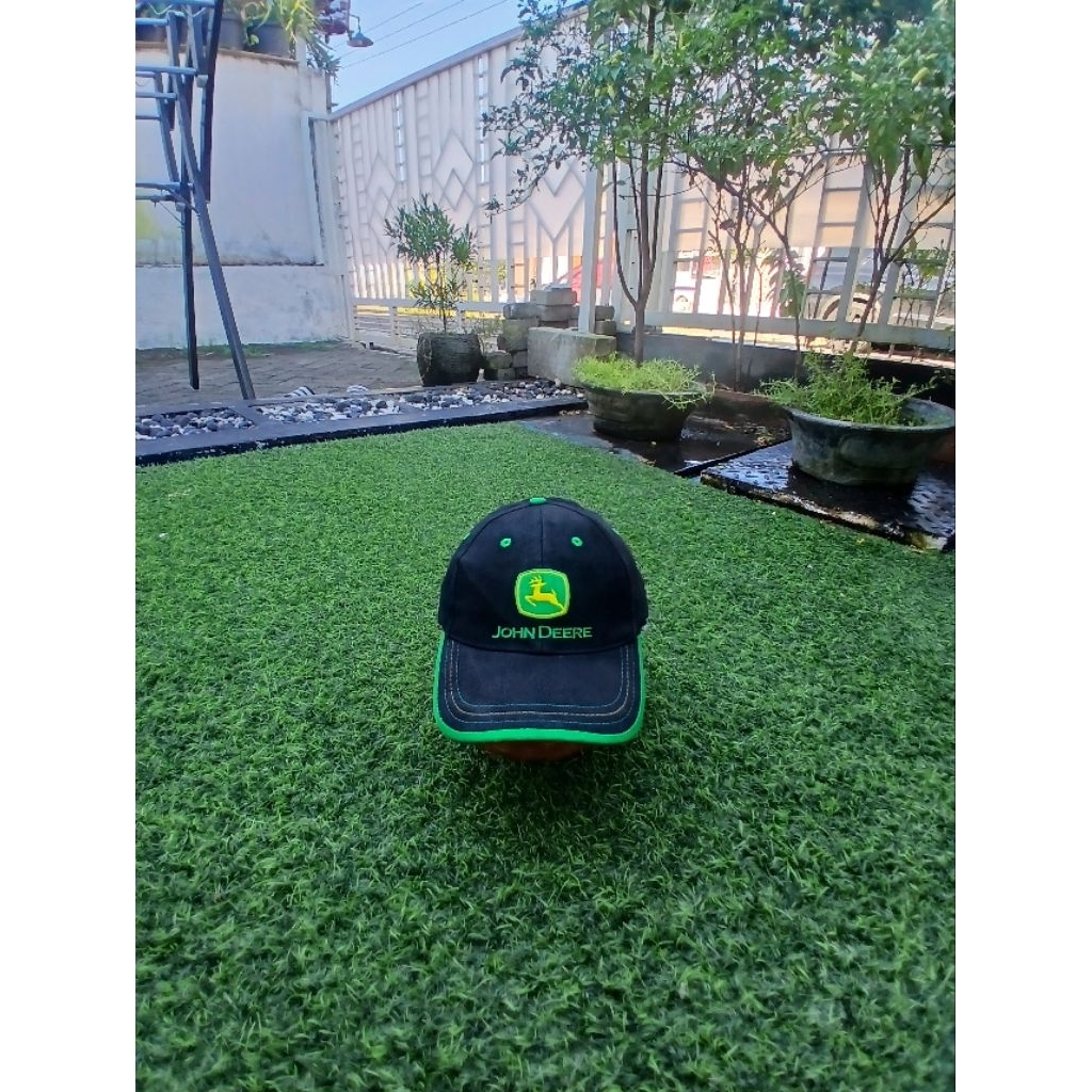 jhon deere topi katun adem tebal