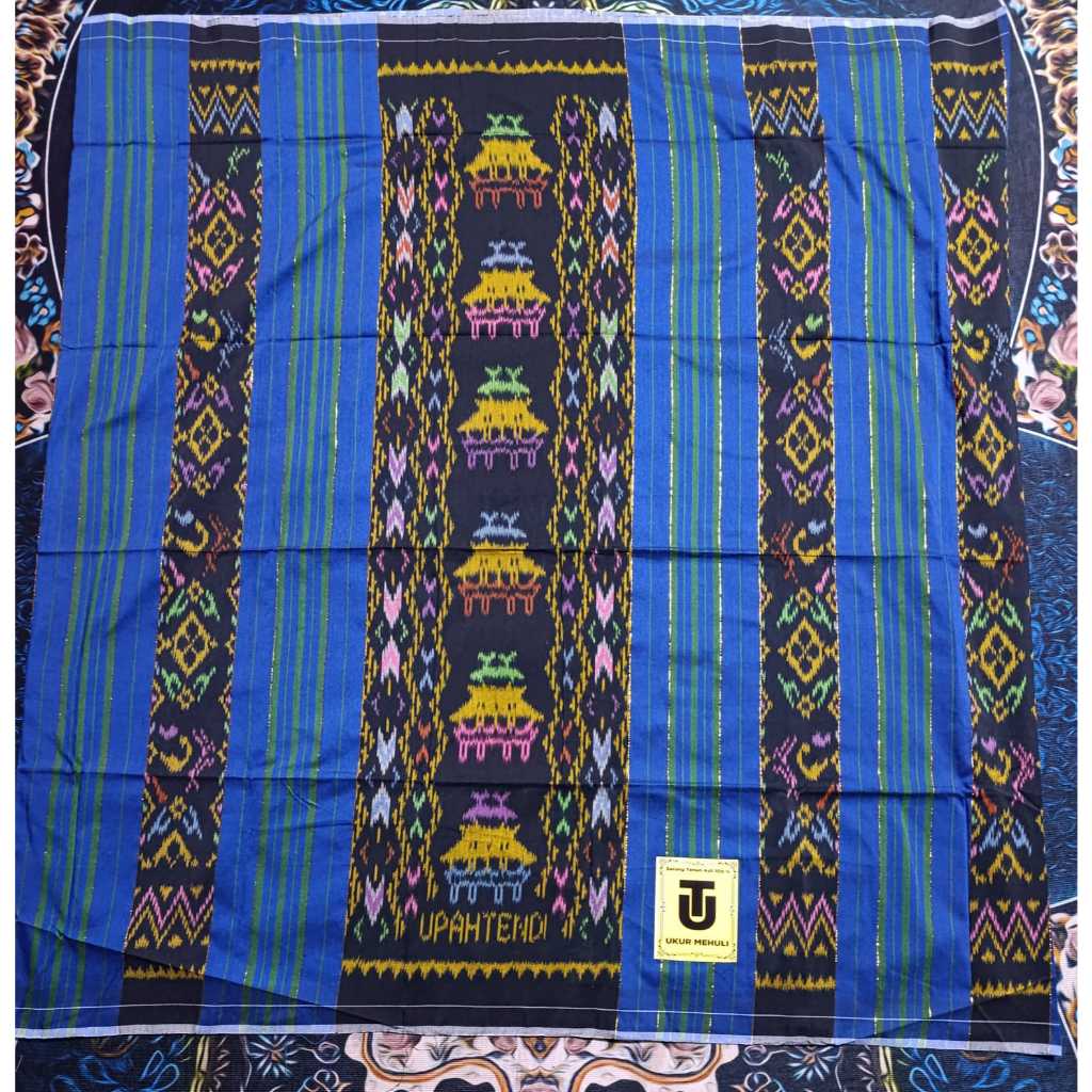 Sarung Upah Tendi Rumah Adat