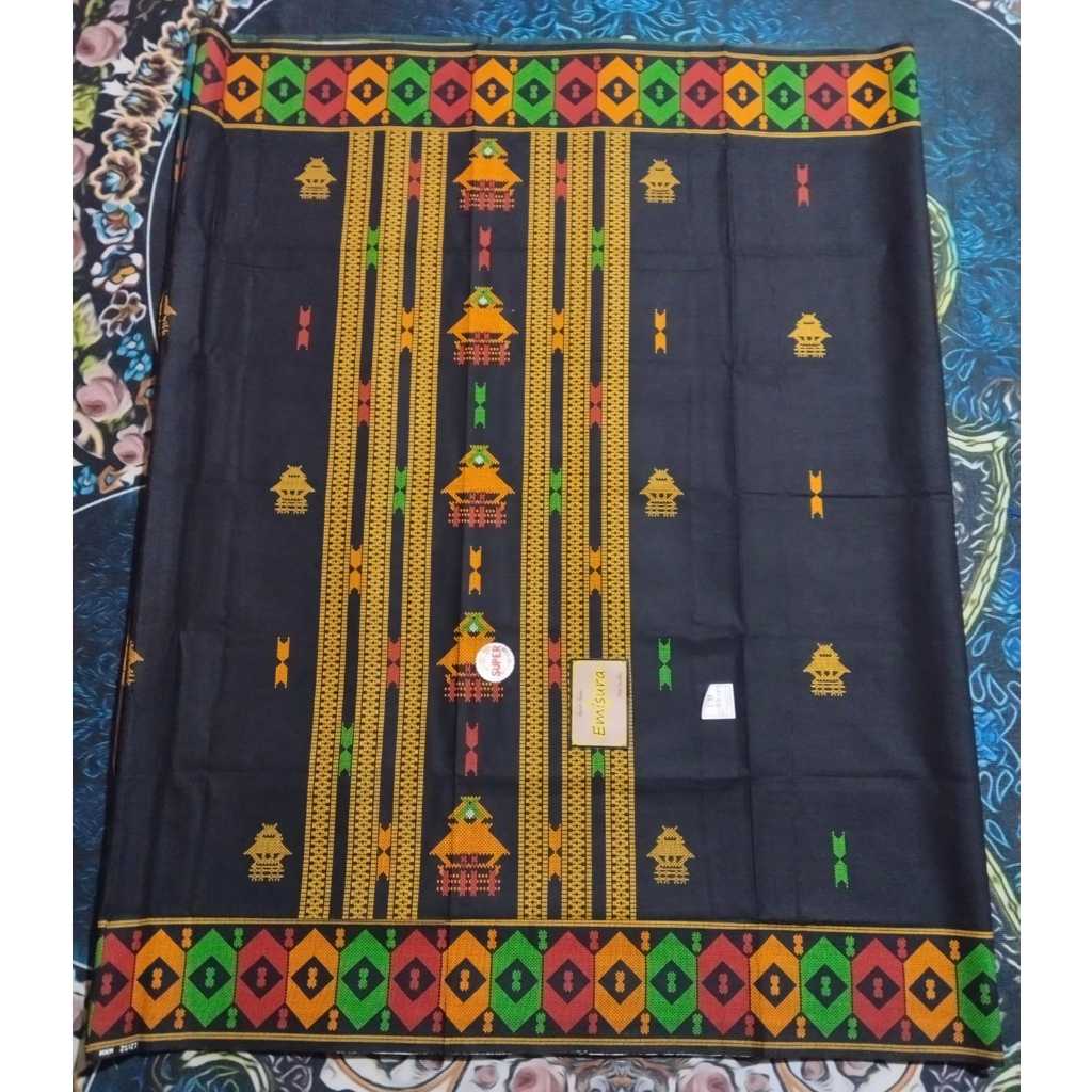 Sarung Karo Emisura