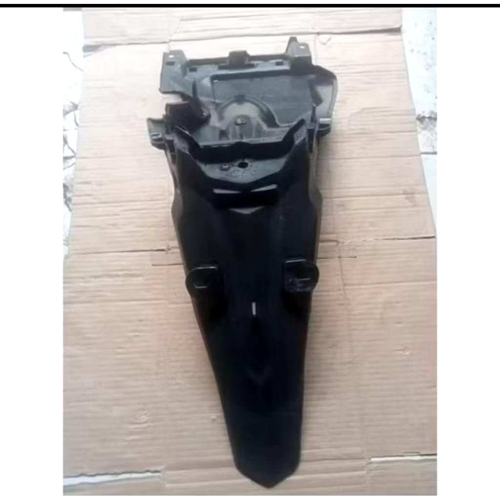 spakbor belakang beat fi 2013-2015 carbon kevlar asli