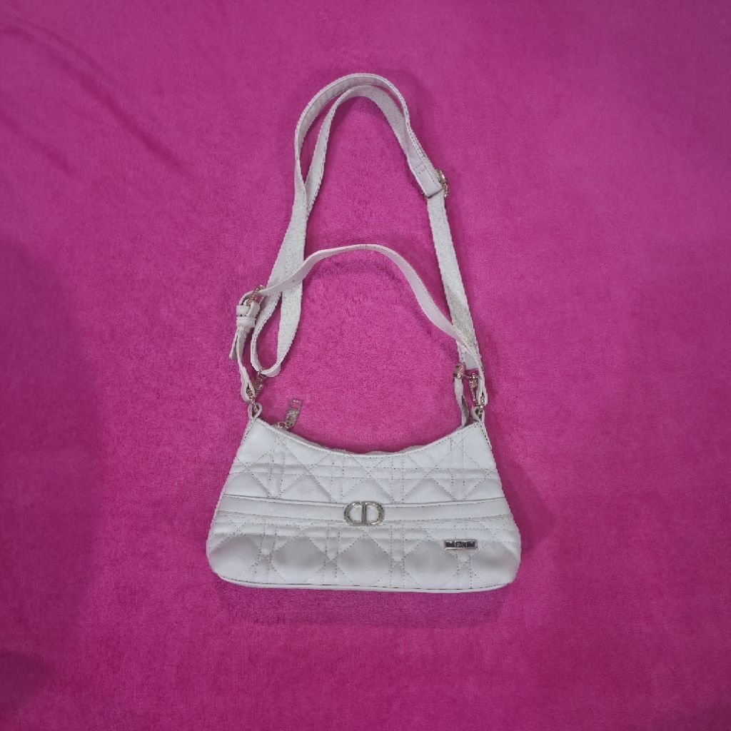 (Baca Deskripsi) Preloved tas en-ji enji bag local branded retail star tas warna krim ivory cream lo