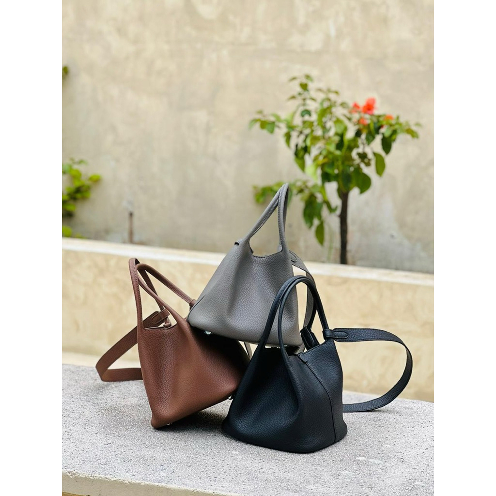 NUREENA LEATHER - Aira Sling Bag Tas Kulit Sapi Premium Tas Wanita Tas Elegan
