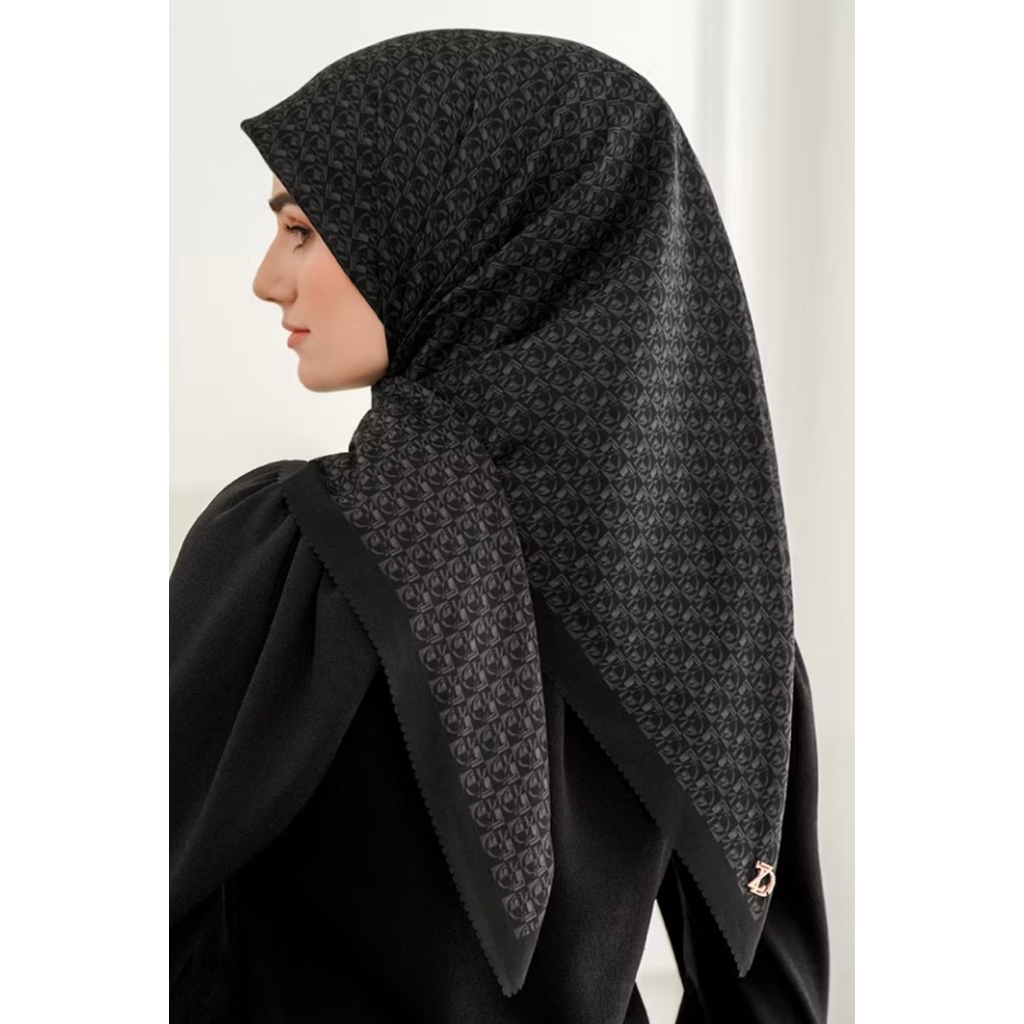 Zytadelia hijab segiempat