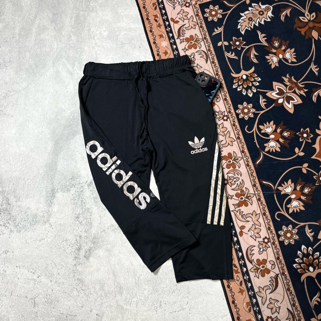 Celana training 7/8 Adidas