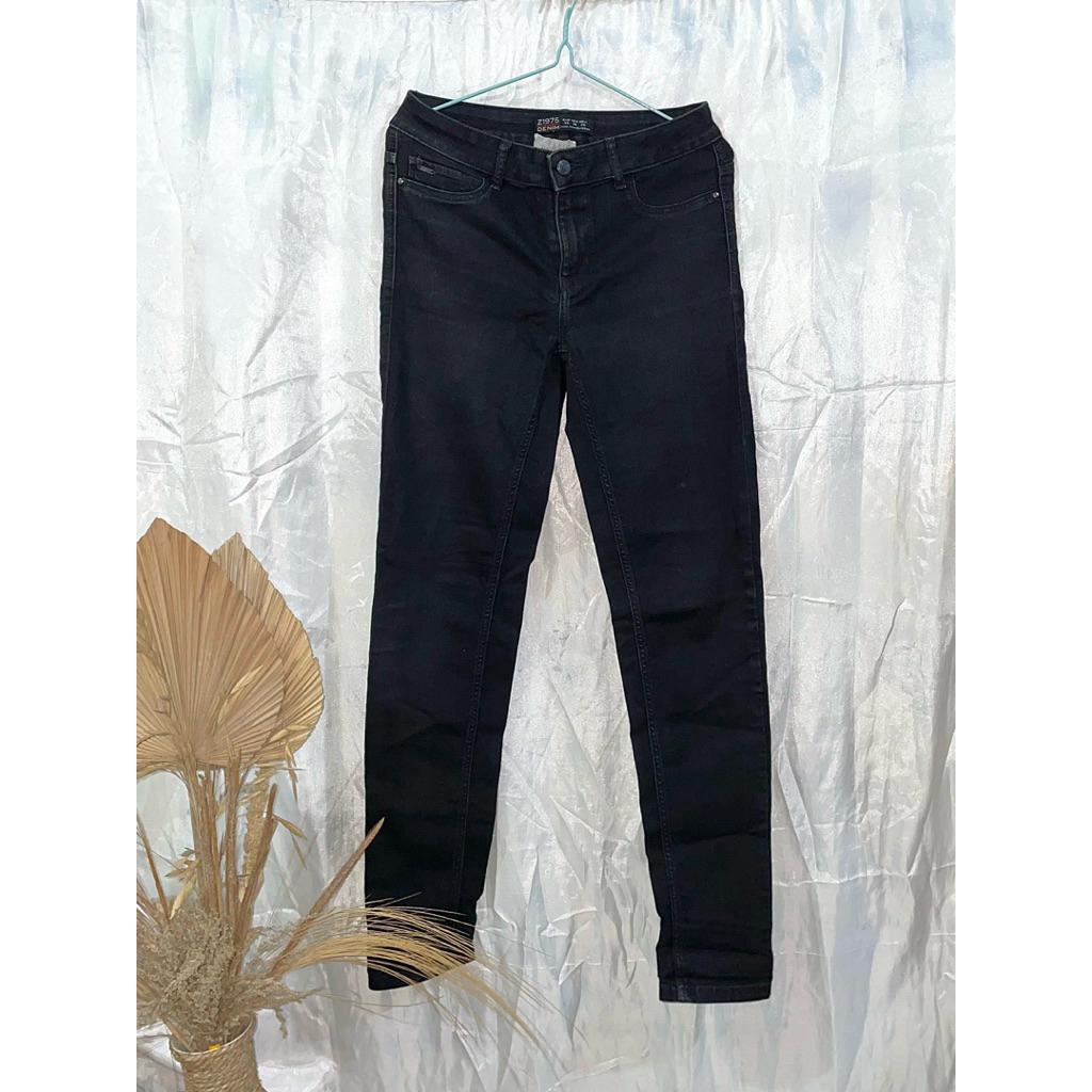 Celana Jeans Zara Wanita  (Preloved)