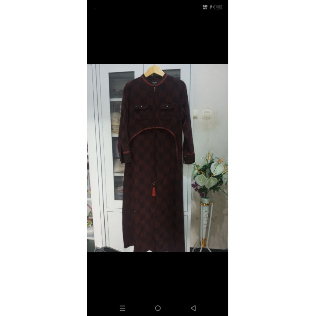 gamis hikmat Preloved