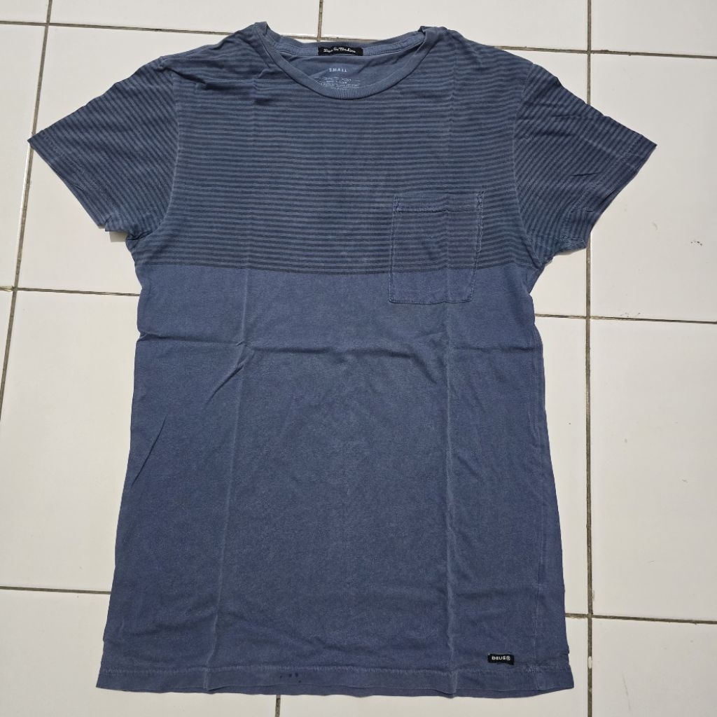 PRELOVED. KAOS DEUS EX MACHINA BALI