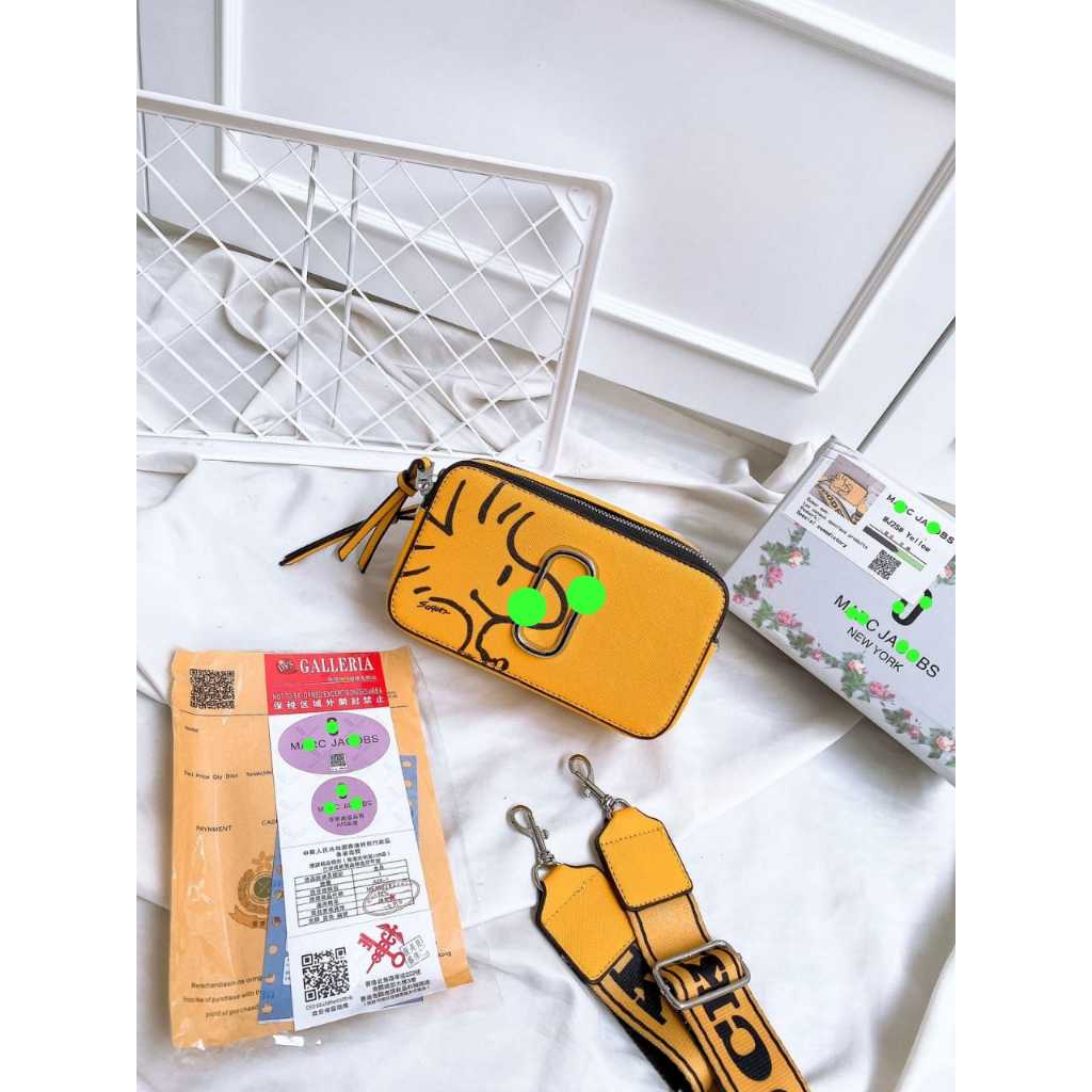 TAS WANITA SLINGBAG MA*C JAC*B SNAPSHOT SNOOPY KODE MJ25 INCLUDE BOX SEGEL