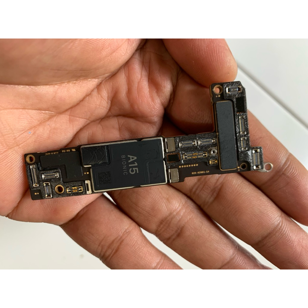 Mesin iPhone 14 5G 256GB iBox lock icloud masih Passcode