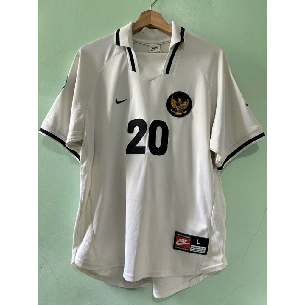 Jersey indonesia vintage 2001