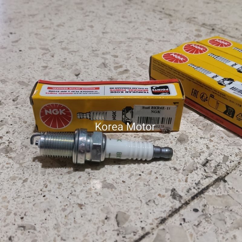 BUSI BKR6E-11 NGK