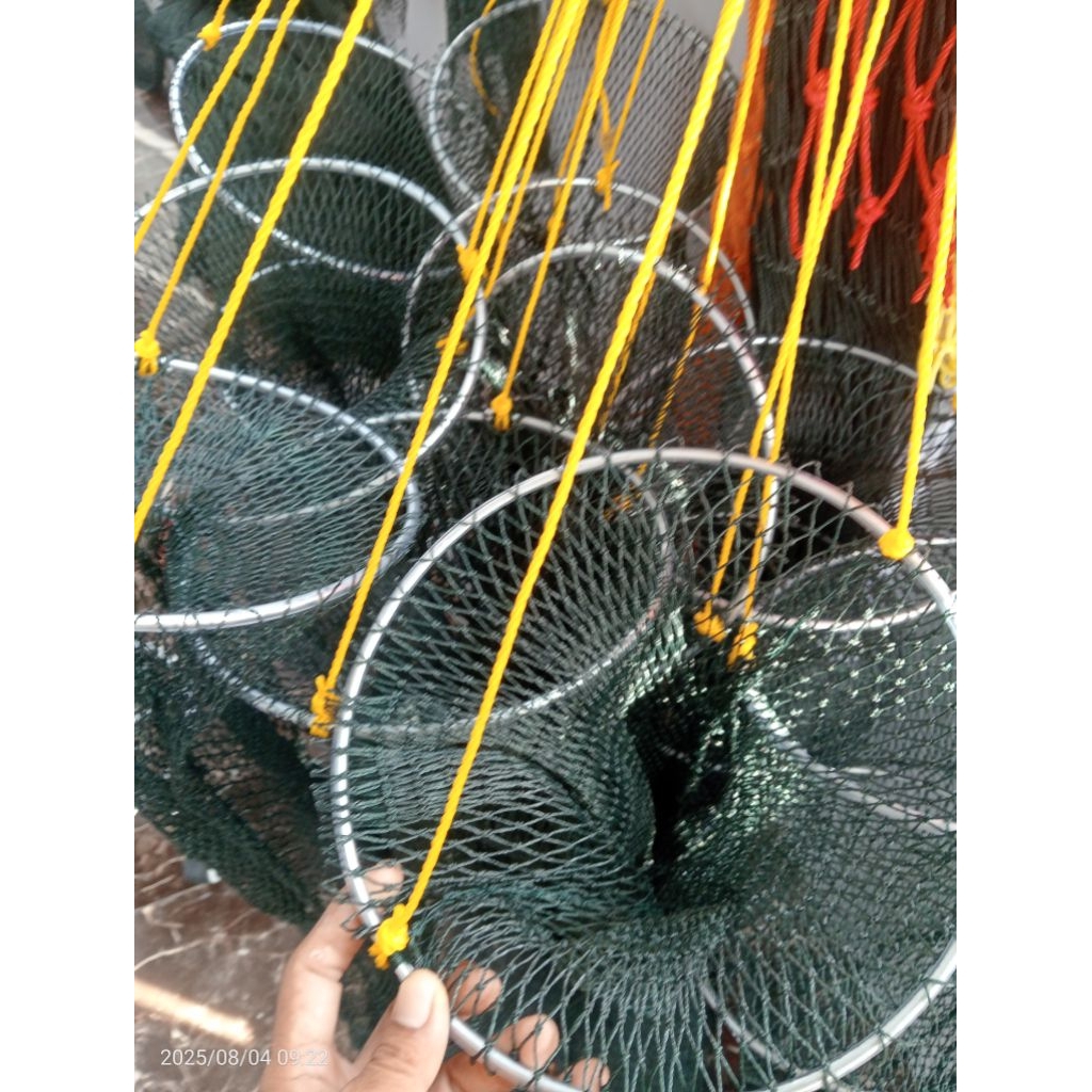 JaringKorangKojaTempatWadahIkanUkuran Panjang 1.50 x Lingkar Bulat 20cm Tali Benang1inc De.9