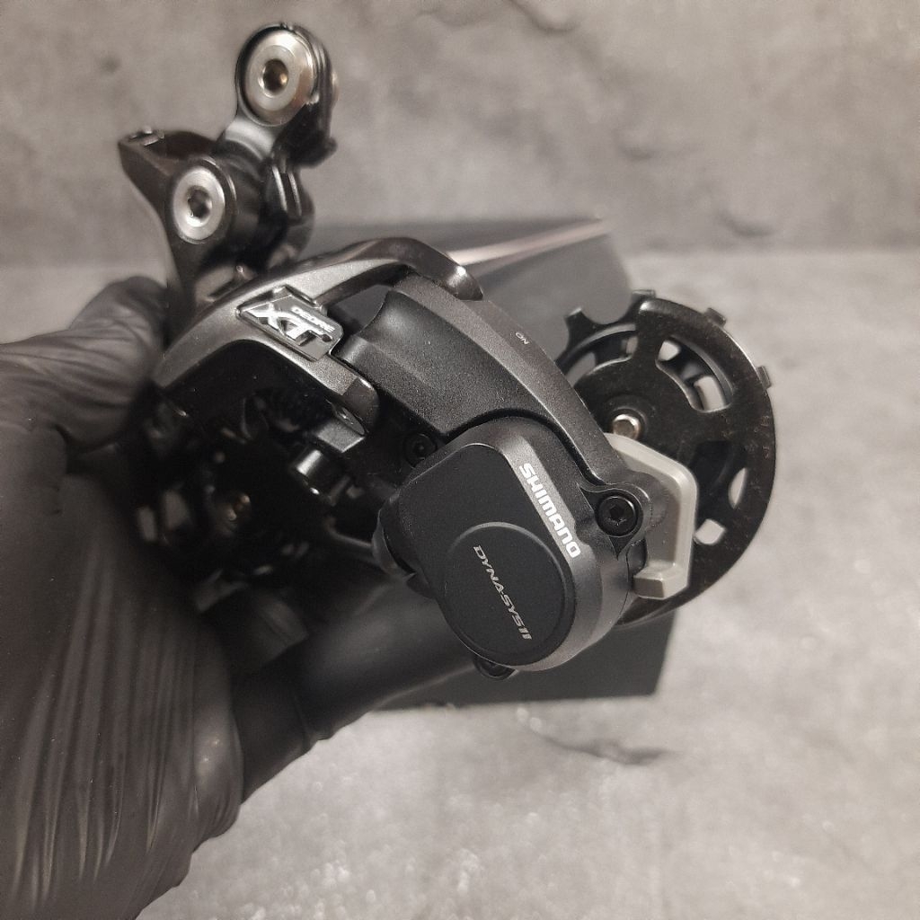 Shimano Deore XT RD-M8000 GS 11 Speed Rear Derailleur - RD Shimano Deore XT M8000 GS 11 Speed