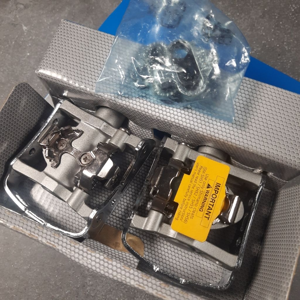 Shimano Deore Trekking PD-M324 Cleat & Platform Pedal - Pedal Trekking Shimano Deore M324 Combo Clea