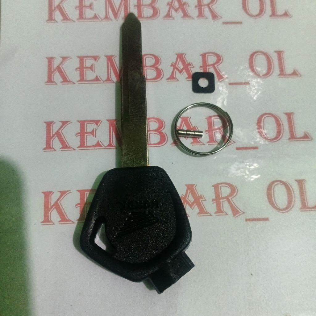 Bahan Kunci Motor Honda Vario LED/Supra Injection Helm In Jalur Kiri Komplit (1 Tutup, 3Magnet, Gant