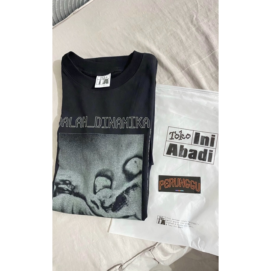 merch perunggu dalam dinamika