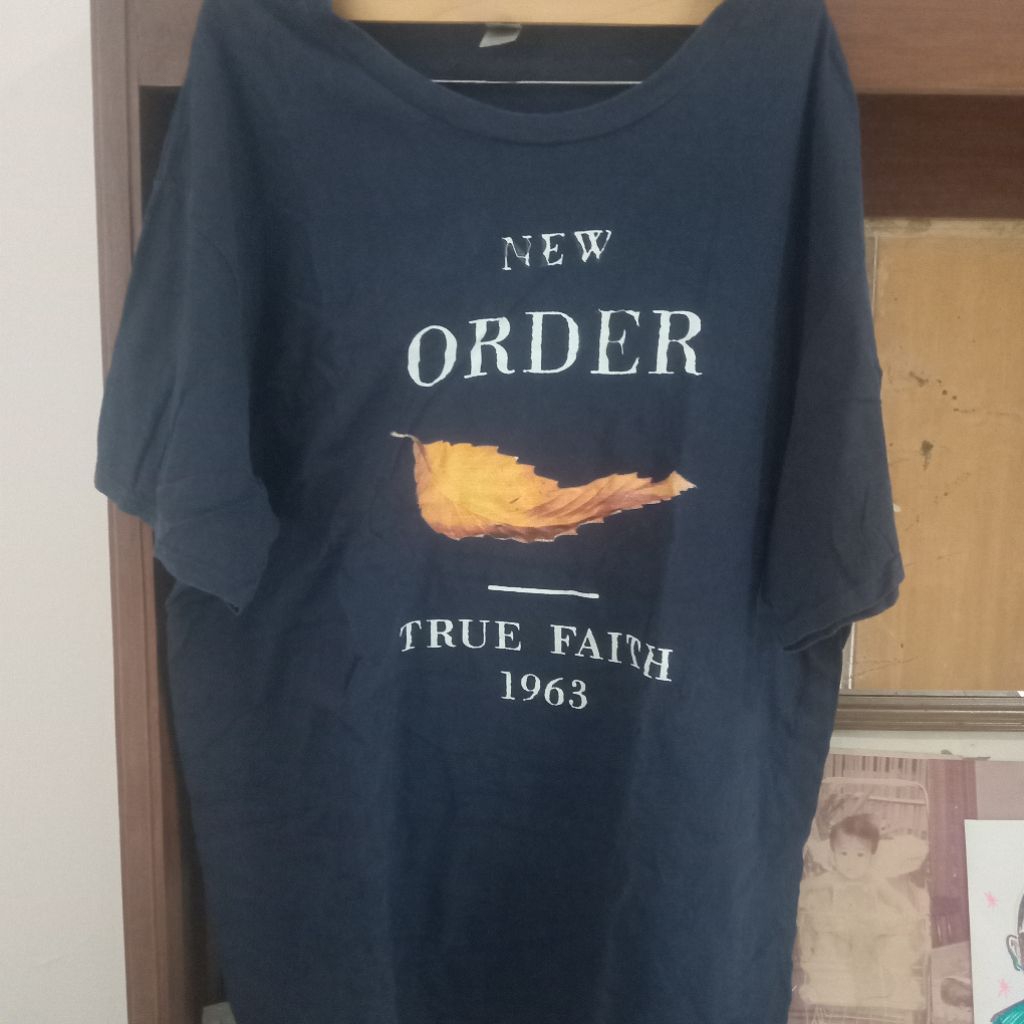 Kaos Band New Order