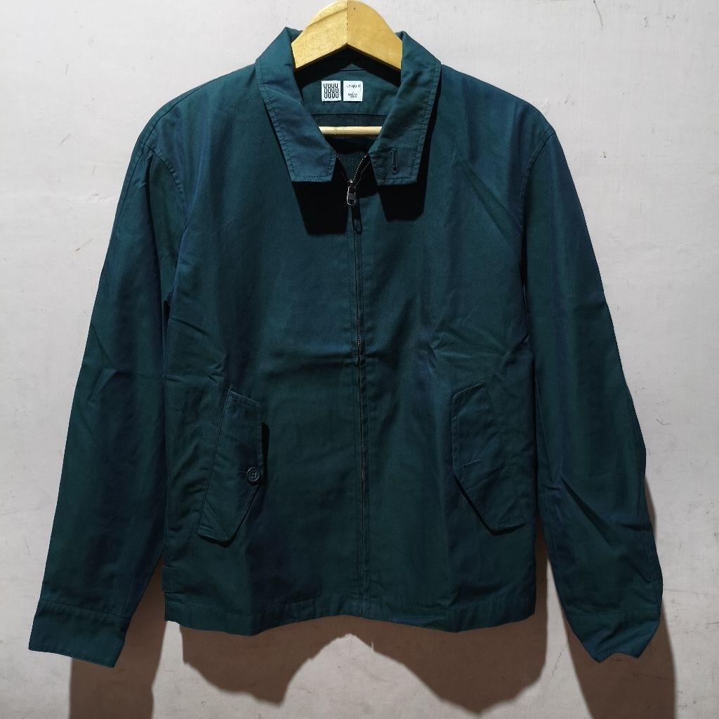Uniqlo UUU Jaket Second
