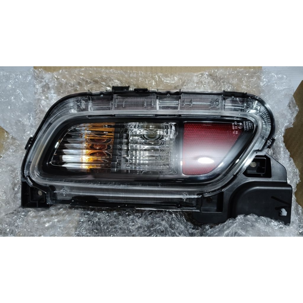 Lampu Sein bemper belakang Grand Vitara 2025