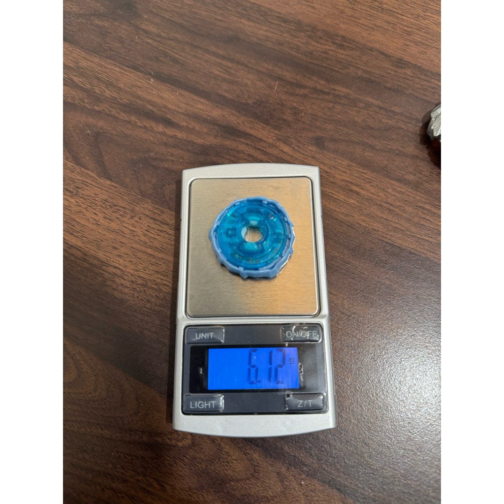 Beyblade X Ratchet 9-60 Clear Blue
