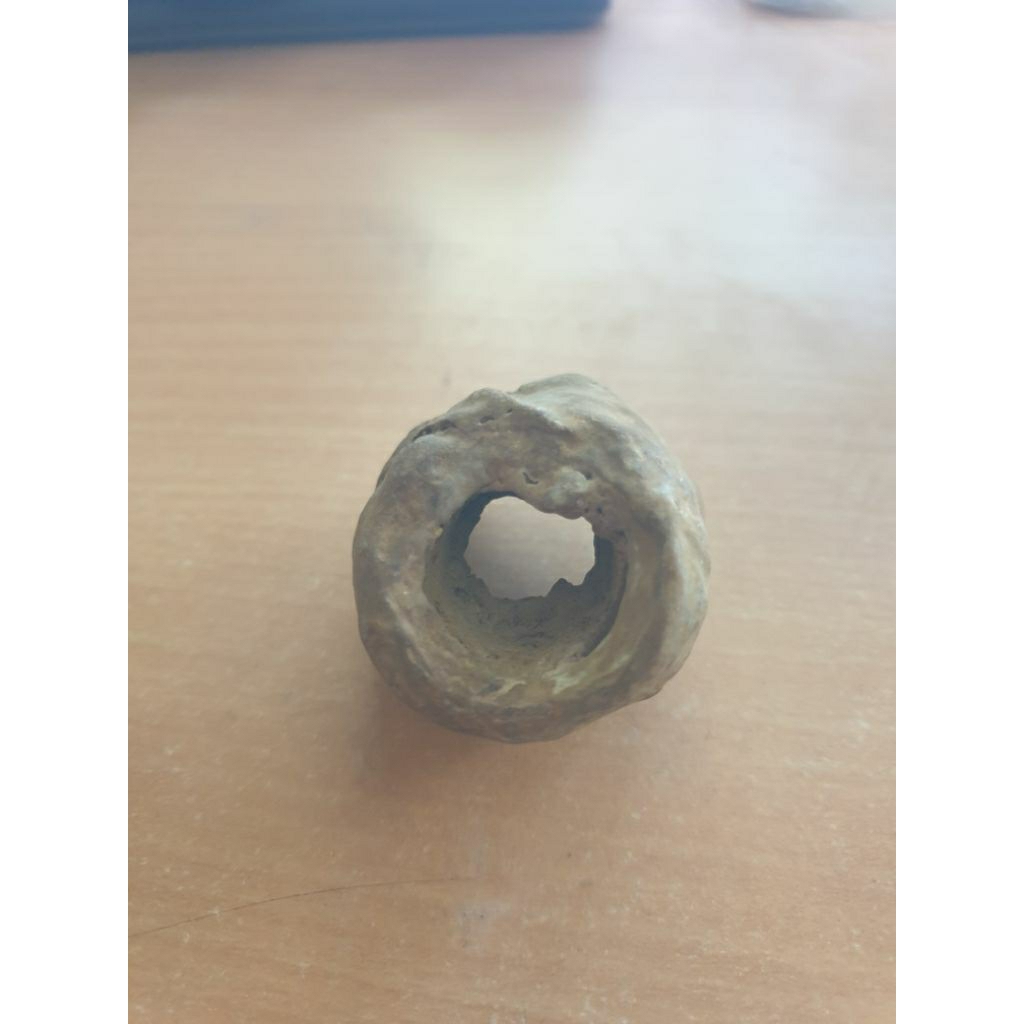 Batu Bolong alami