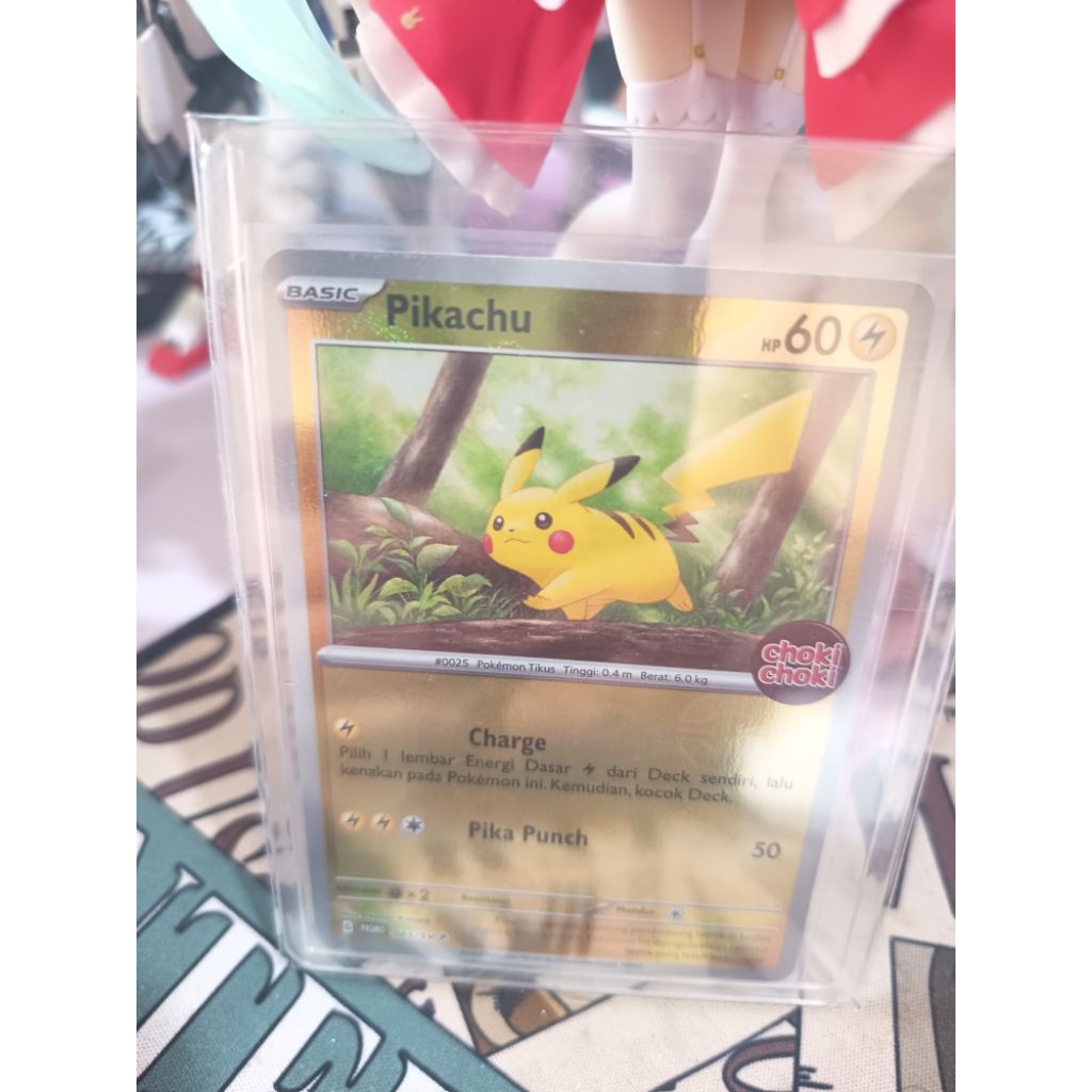 Pikachu 065/SV-P - Promo Choki Choki - Hologram Foil Pokeball - Pokemon TCG Indonesia