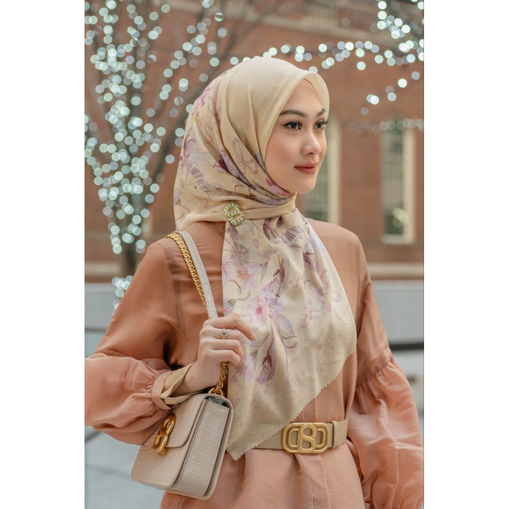 Buttonscarves as is: Nada 2 voile Viola Reject sale no box