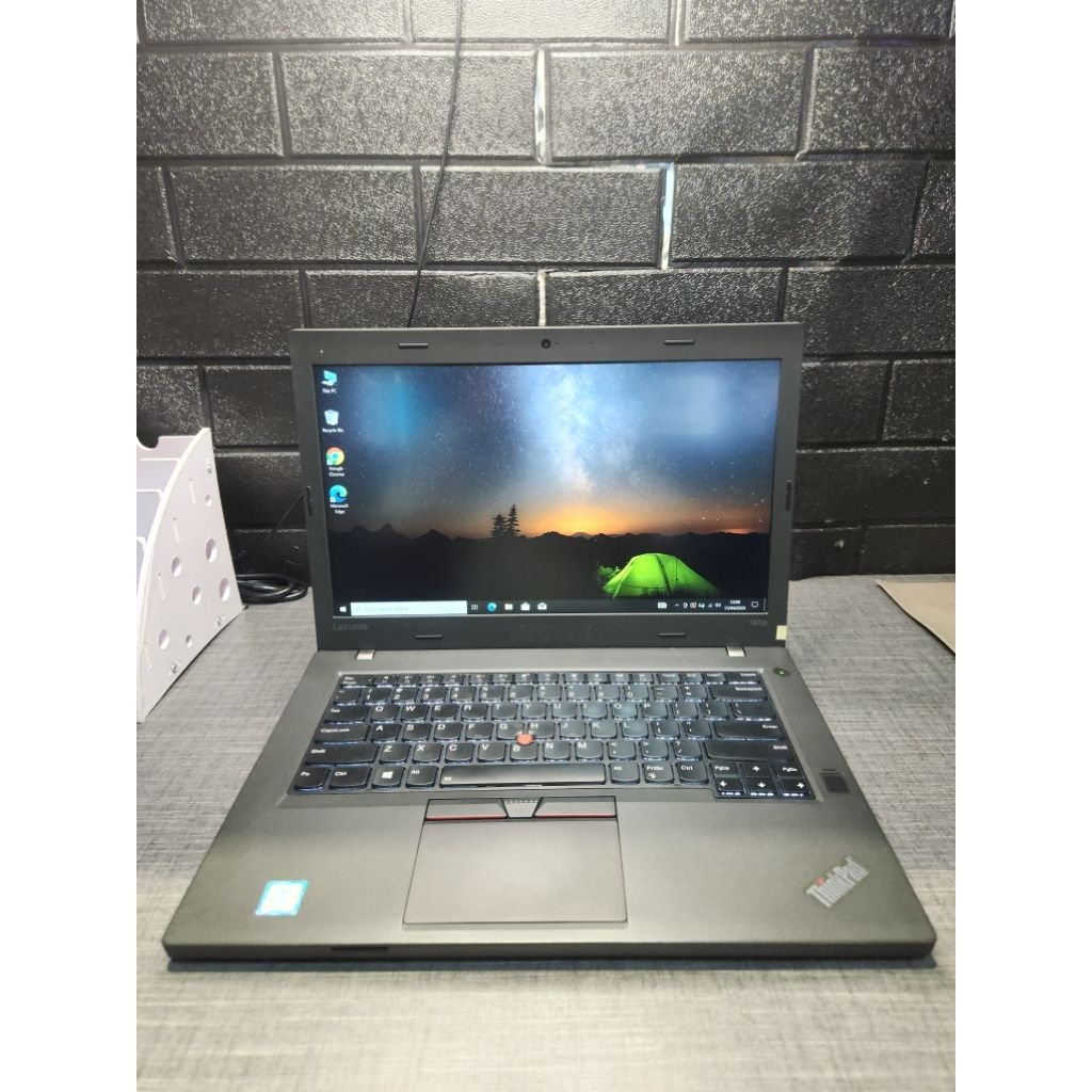 Lenovo Thinkpad T470p Core i7 7820HQ Ram 16GB Ssd 512GB Vga Nvidia Geforce 940MX 2GB Layar 14in Full