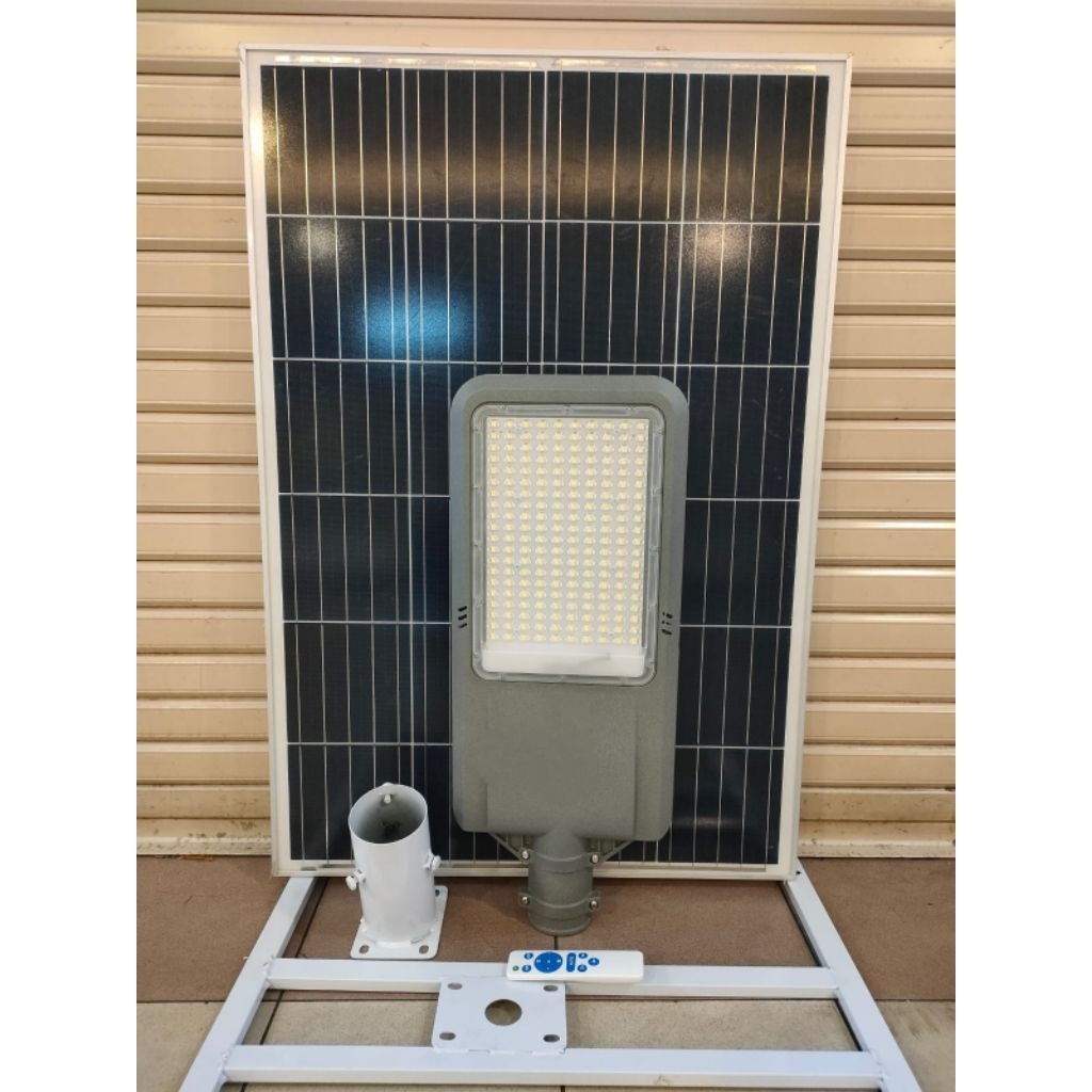 Lampu Tenaga Surya Two In One 400 W Include Panel Surya
