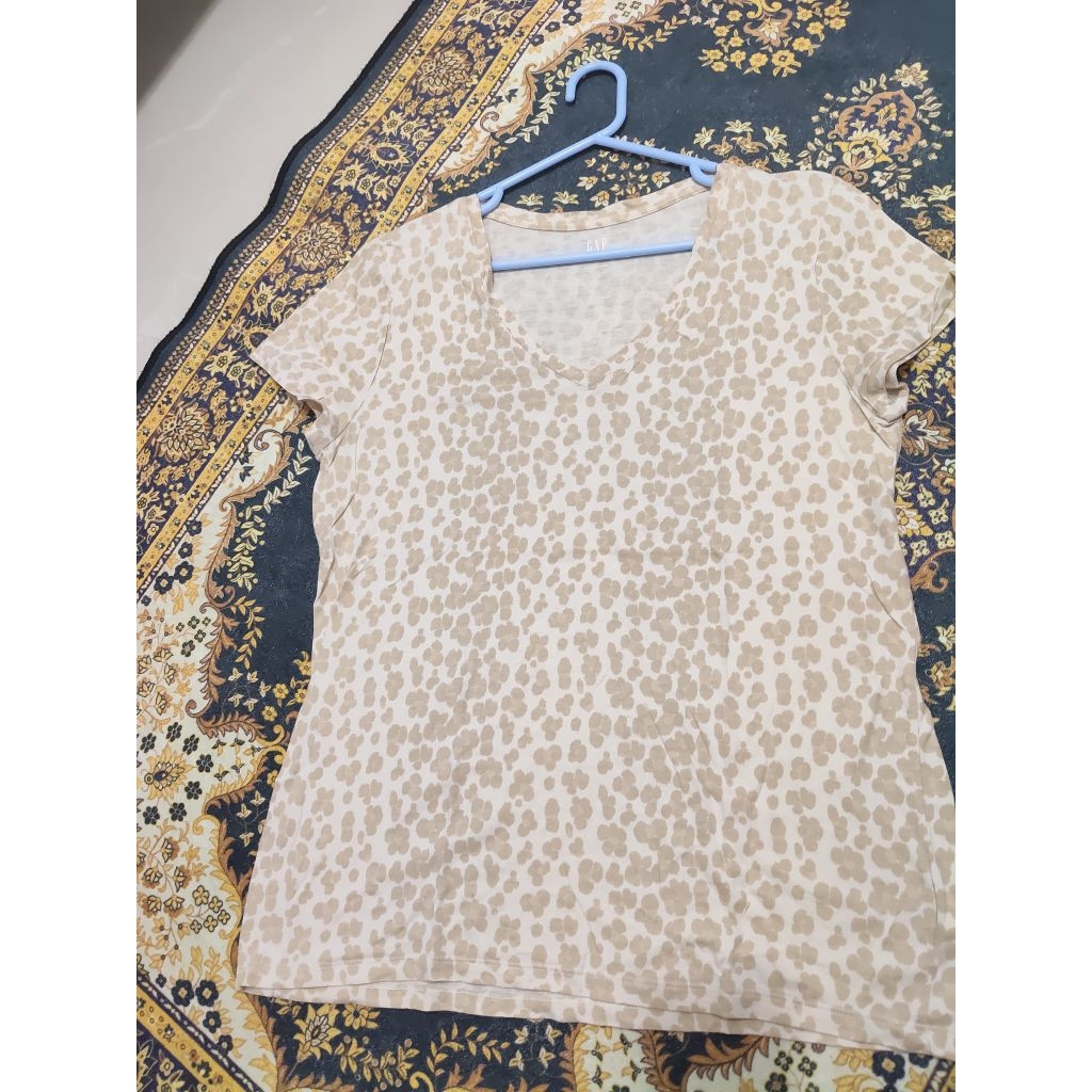 baju kaos gap original