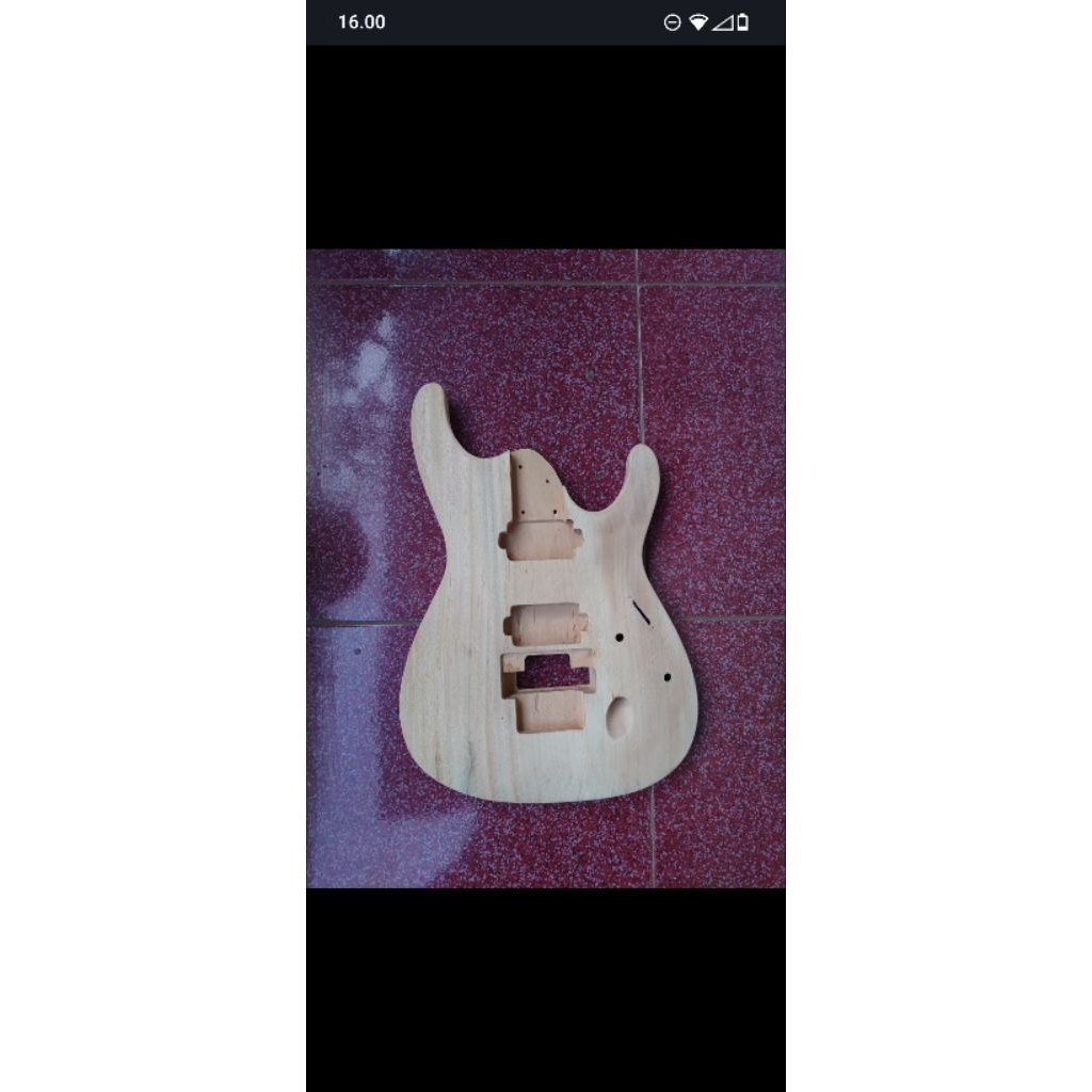 Body Gitar Ibanez S Series