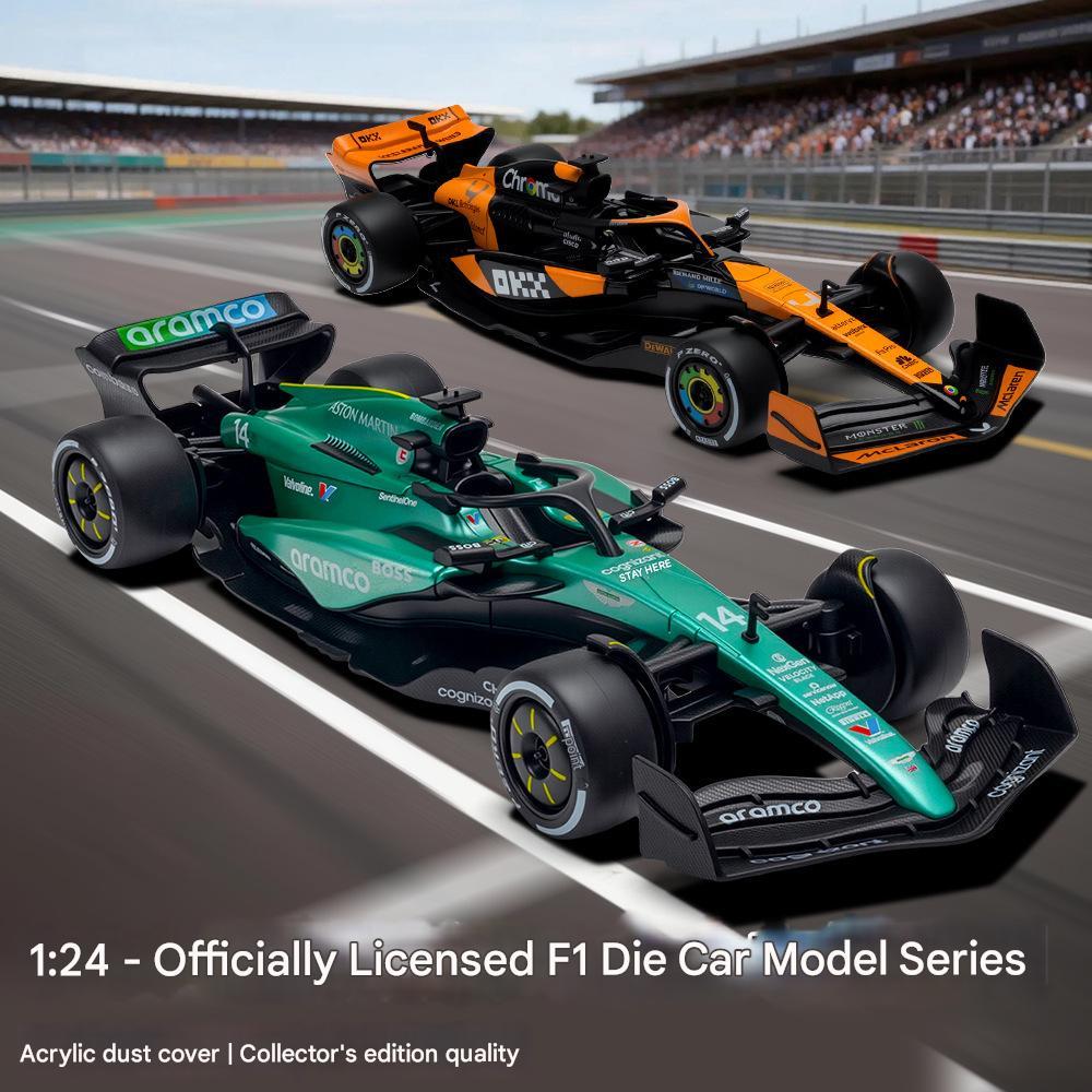 Mobil Diecast Formula 1 Skala 1:24 Miniatur Pajangan Koleksi dengan Tatakan