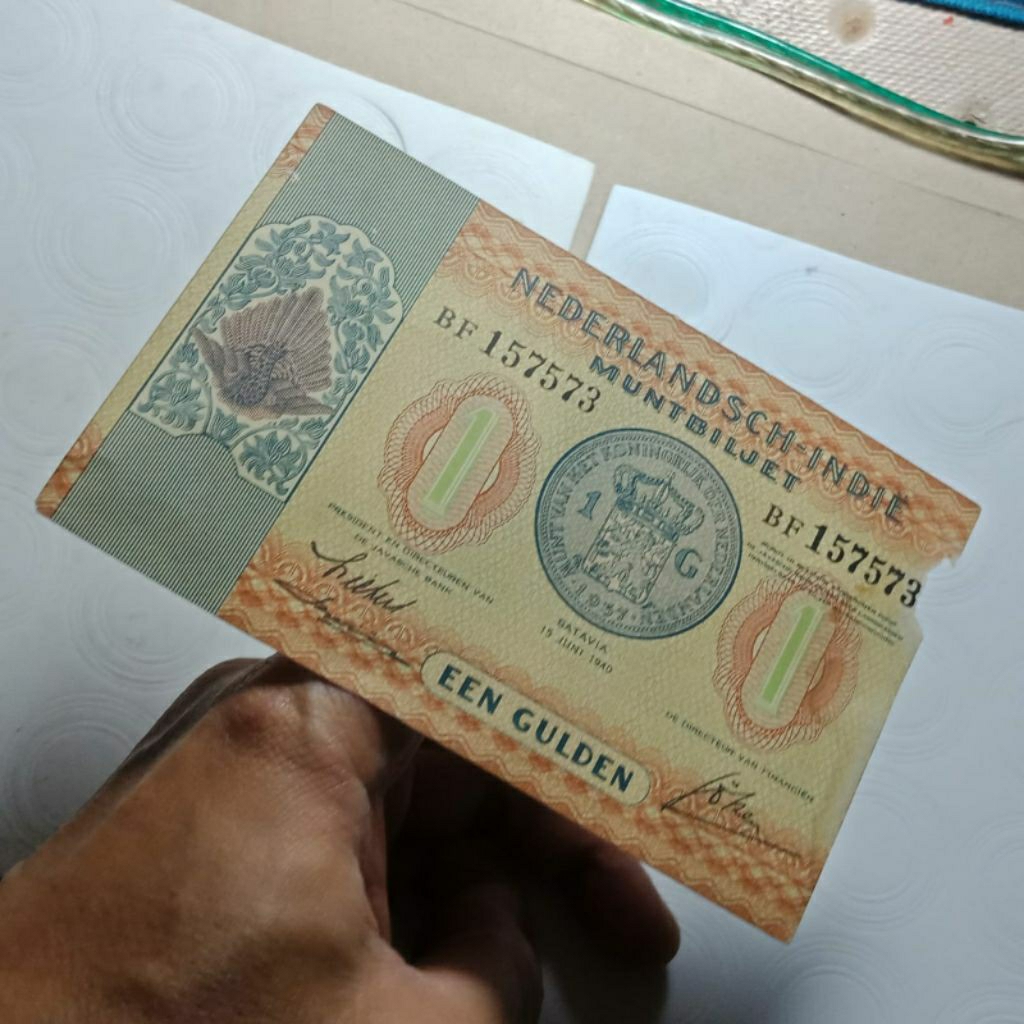 LANGKA GULDEN MUNTBILJET ERA BELANDA  (KERTAS KAKU TP GRIPIS SEDIKIT) KOLEKSI KERTAS KUNO BANYAK DIC