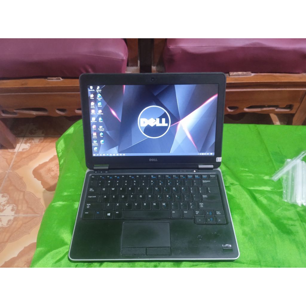 Dell Latitude e7240 core i5