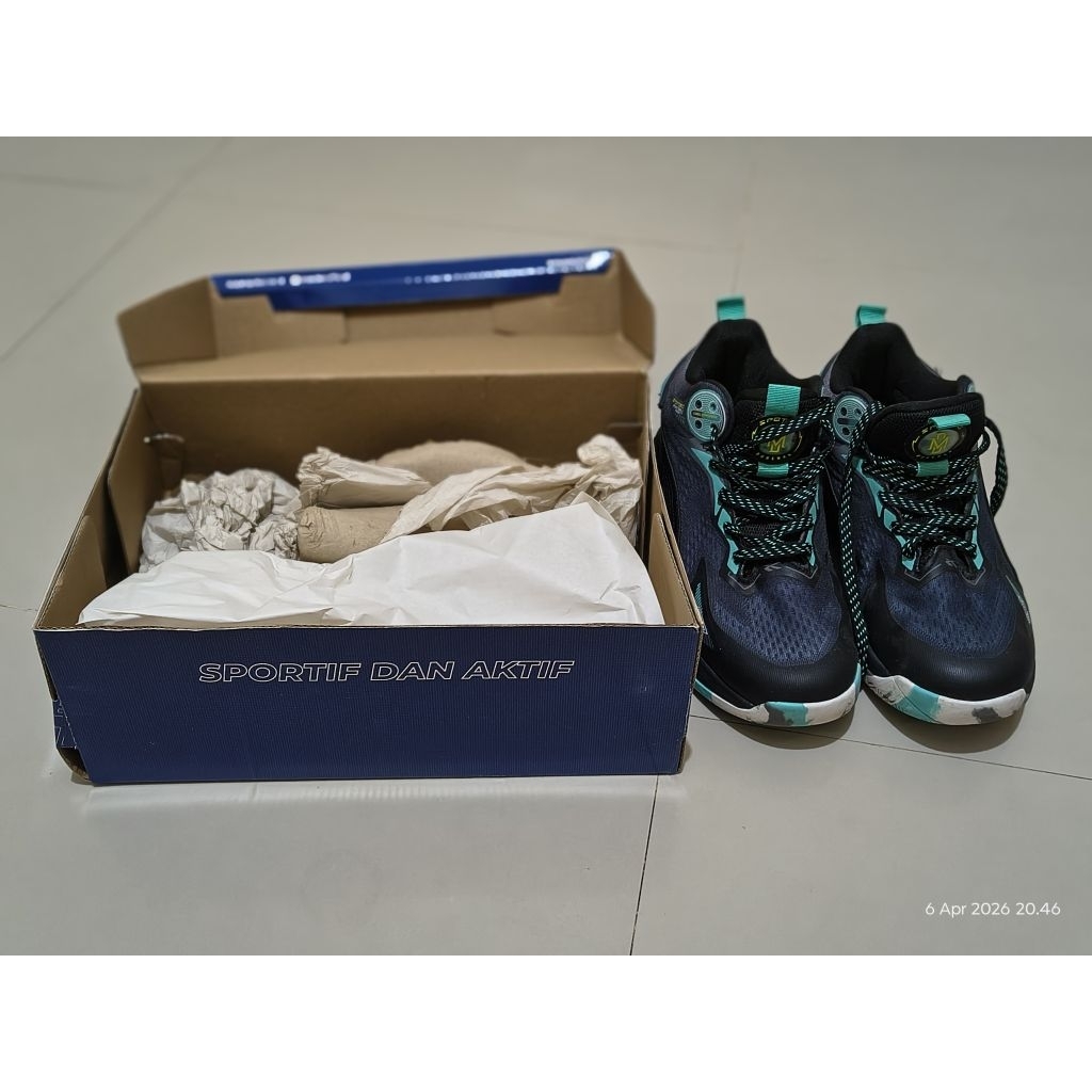 spotec centrist basketball shoes