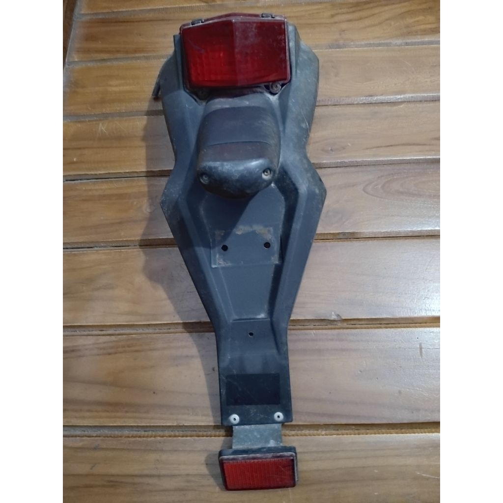 spakbor belakang kawasaki klx old/lama original copotan